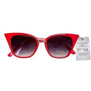 Cat Eye Style Sunglasses